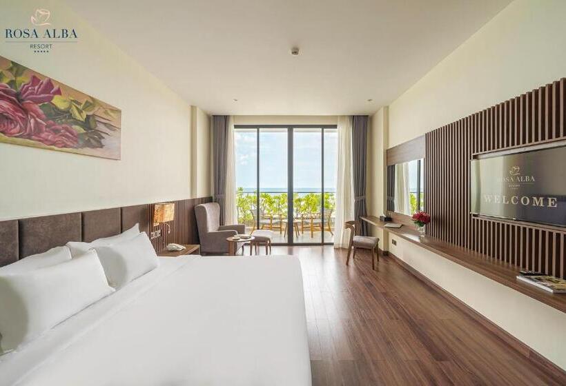 اتاق پرمیوم با چشم‌انداز دریا, Rosa Alba Resort & Villas Tuy Hoa