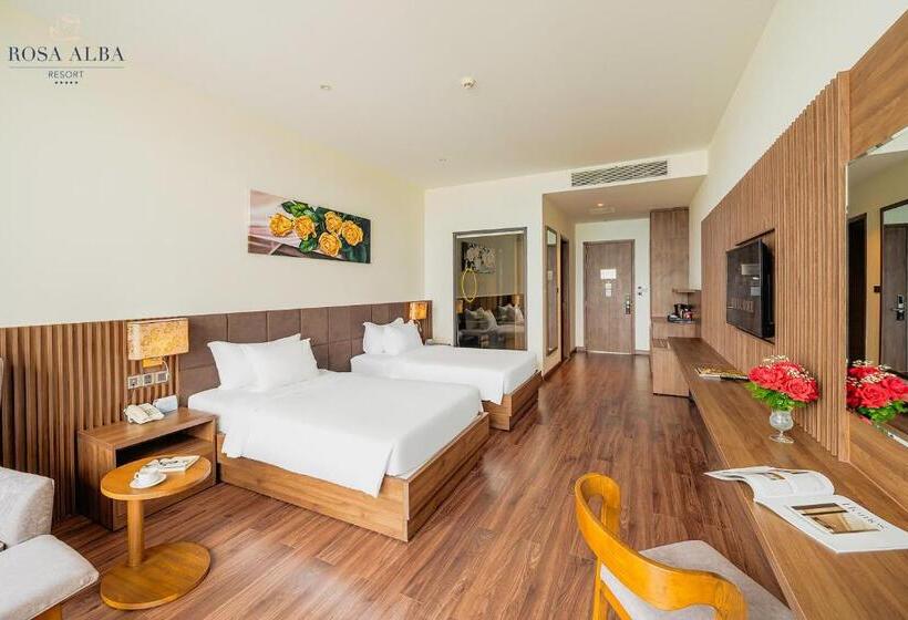 استودیوی استاندارد با چشم‌انداز دریا, Rosa Alba Resort & Villas Tuy Hoa
