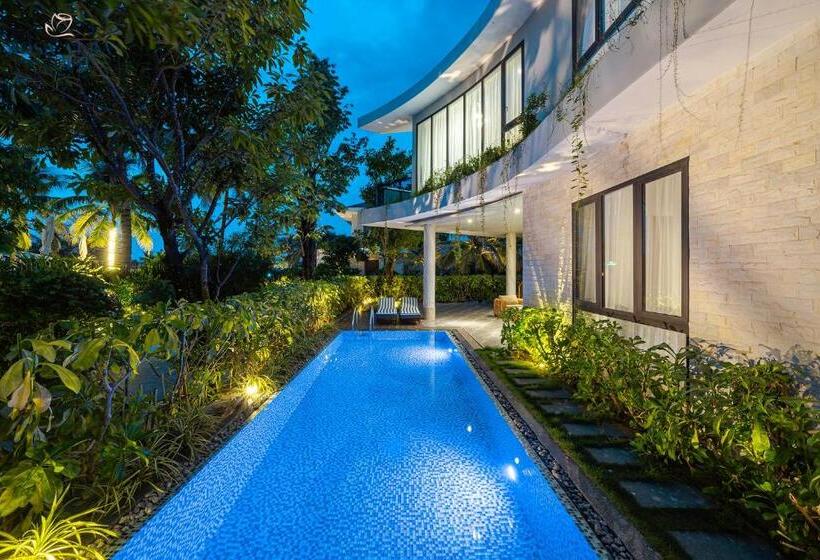 ویلای 2 خوابه با چشم‌انداز باغ, Rosa Alba Resort & Villas Tuy Hoa