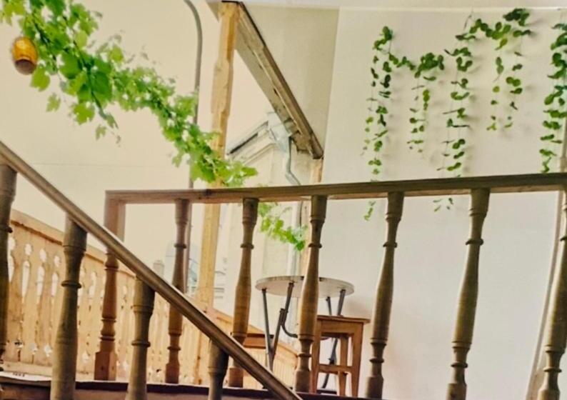 استودیوی استاندارد, Luky Apartment On Rustaveli Ave