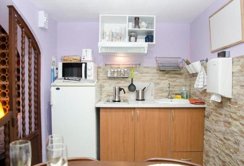 استودیو خانوادگی, Apartment Vacarisses Torreblanca Estación, Piscina Privada