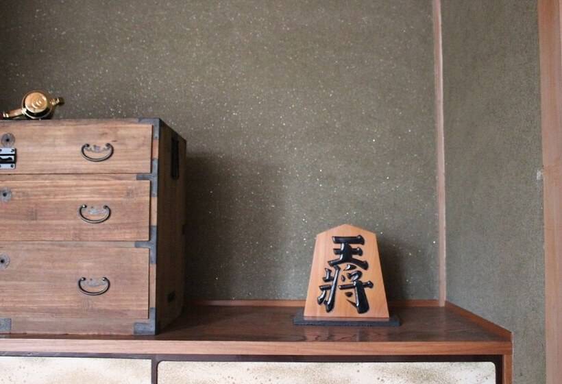 اتاق استاندارد سه نفره, Tabiyado Okamura Seicho Ato