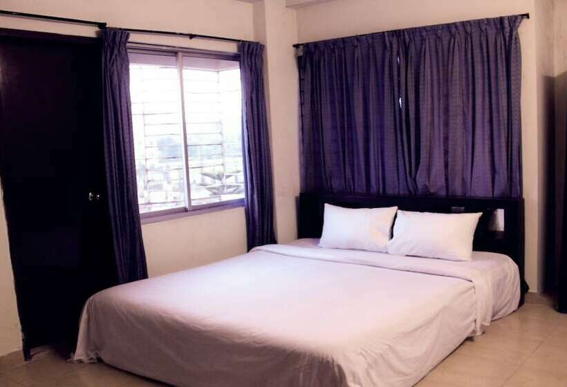 اتاق لوکس, 2nd Homes