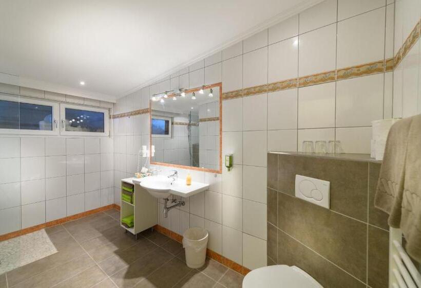 آپارتمان 2 خوابه, Landhotel Anna