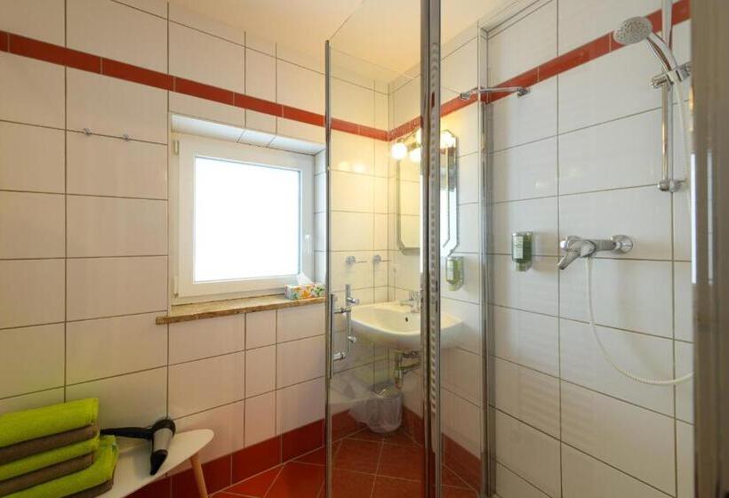 سوییت, Landhotel Anna