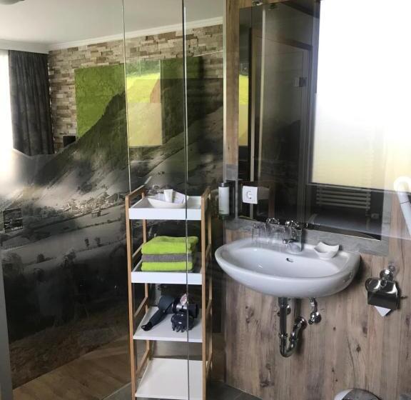 اتاق استاندارد, Landhotel Anna