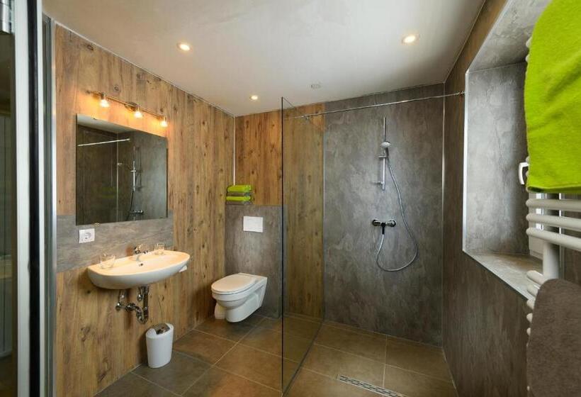 اتاق استاندارد, Landhotel Anna