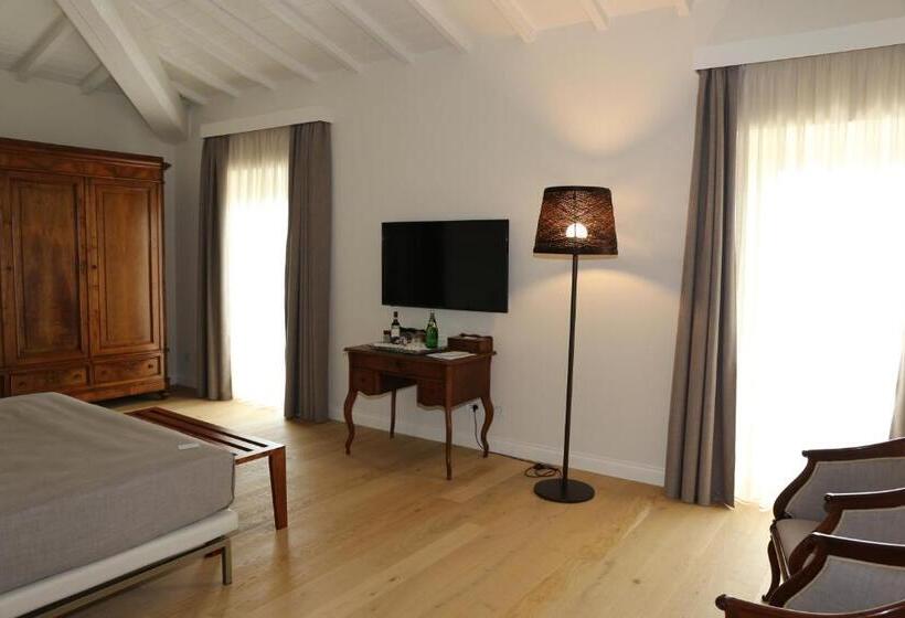 سوئیت با تخت بزرگ, Suite Greve In Chianti