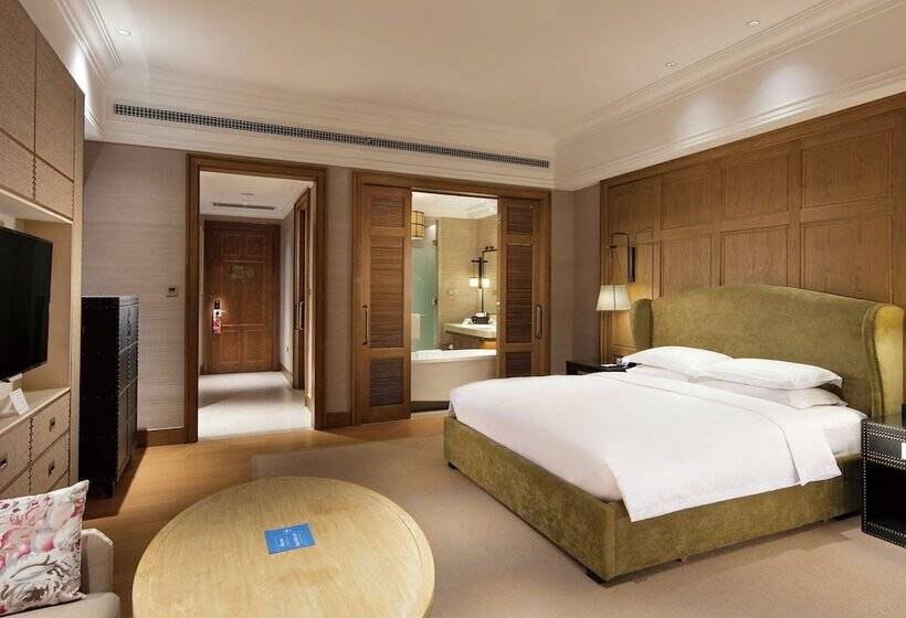 اتاق لوکس با بالکن, Hilton Wen An