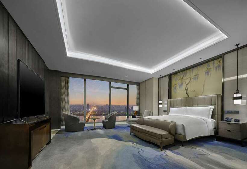 اتاق استاندارد با تخت بزرگ, Hilton Wen An