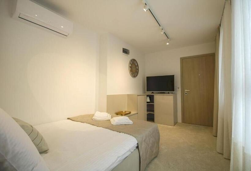 استودیو استاندارد با بالکن, Boutique Apartments Blagoevgrad