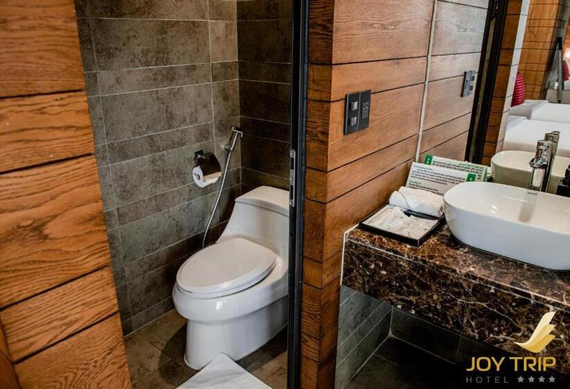 اتاق استاندارد با چشم‌انداز شهر, Joy Trip Hotel & Spa Nha Trang