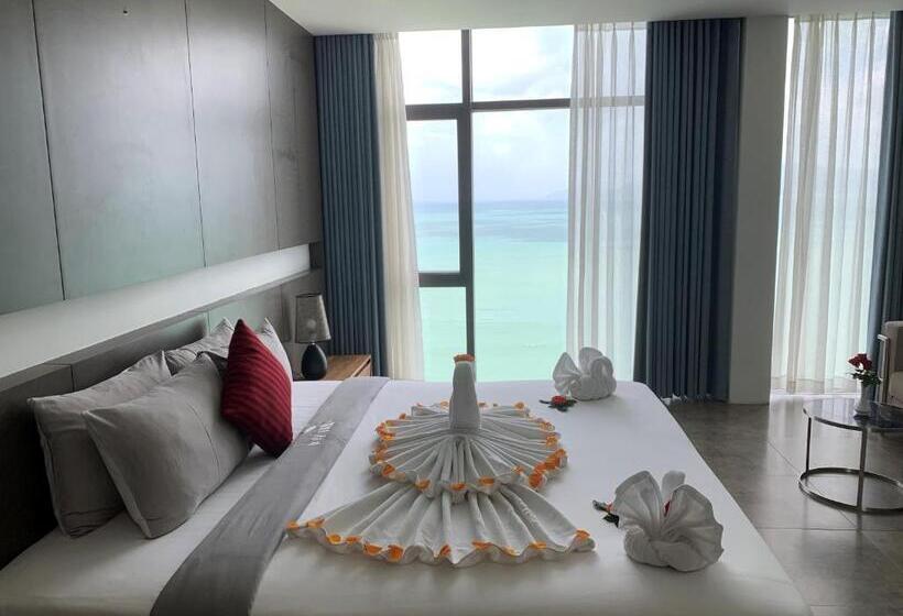 سوییت جونیور با چشم‌انداز دریا, Joy Trip Hotel & Spa Nha Trang