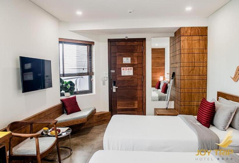 اتاق استاندارد با چشم‌انداز شهر, Joy Trip Hotel & Spa Nha Trang