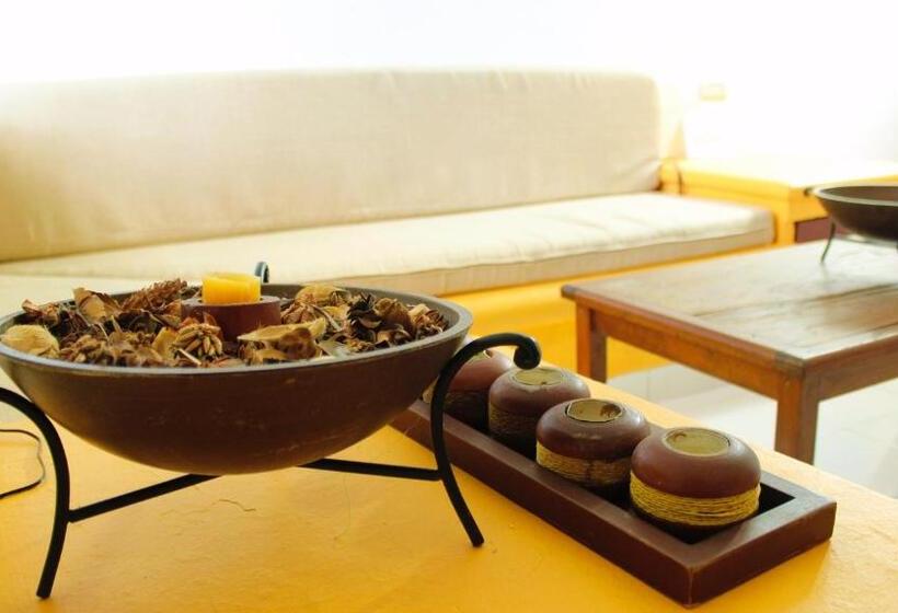 سوییت لوکس, Kinta Kan Hotel Boutique Cozumel