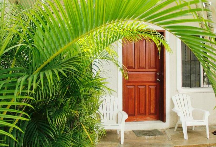 سوییت لوکس, Kinta Kan Hotel Boutique Cozumel