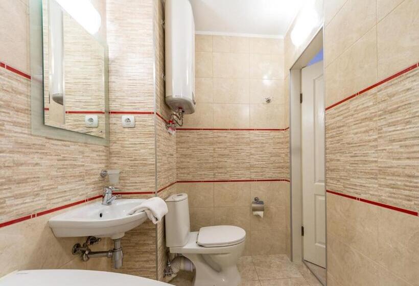 آپارتمان 1 خوابه, Comfort House