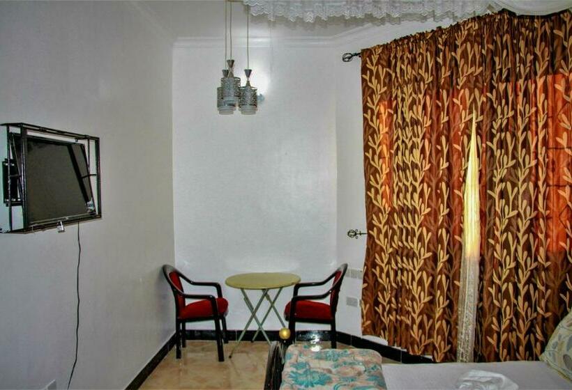 اتاق لوکس یک تخته, Jakicha Motel