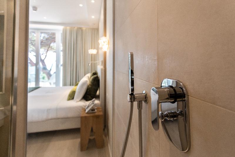 اتاق سوپریور با چشم‌انداز دریا, The Sense Experience Resort