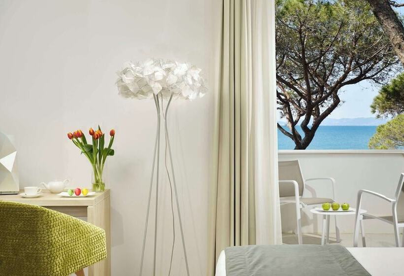 اتاق لوکس, The Sense Experience Resort