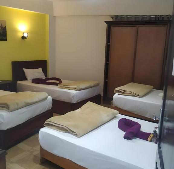 اتاق استاندارد چهار تخته, Carmine Hotel Dahab