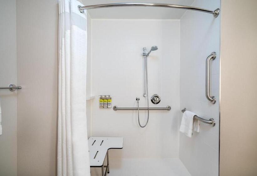 سوئیت برای معلولان, Holiday Inn Express & Suites Atlanta Airport Ne   Hapeville, An Ihg