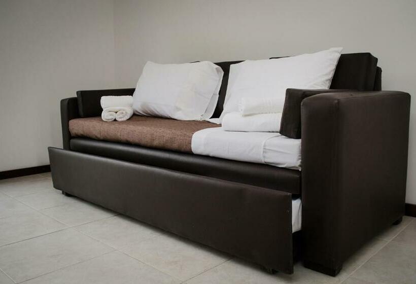 اتاق استاندارد چهار تخته, Rancho Grande
