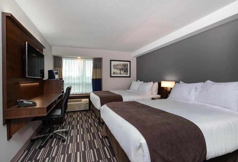 Quarto deluxe, Microtel Inn & Suites By Wyndham Mont Tremblant