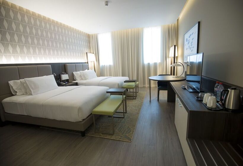 اتاق لوکس, Doubletree By Hilton Pointenoire