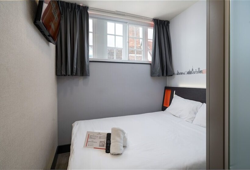 اتاق استاندارد, Easyhotel Ipswich