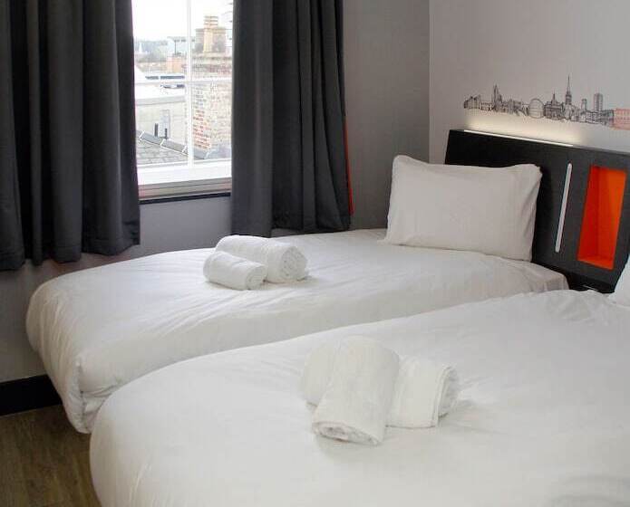 اتاق استاندارد, Easyhotel Ipswich