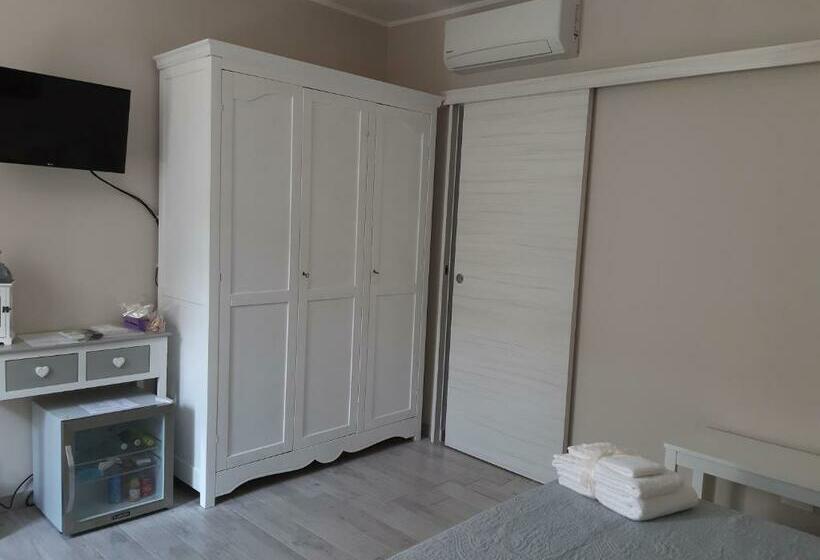 اتاق لوکس, Reggiolacittàinvisibile B&b