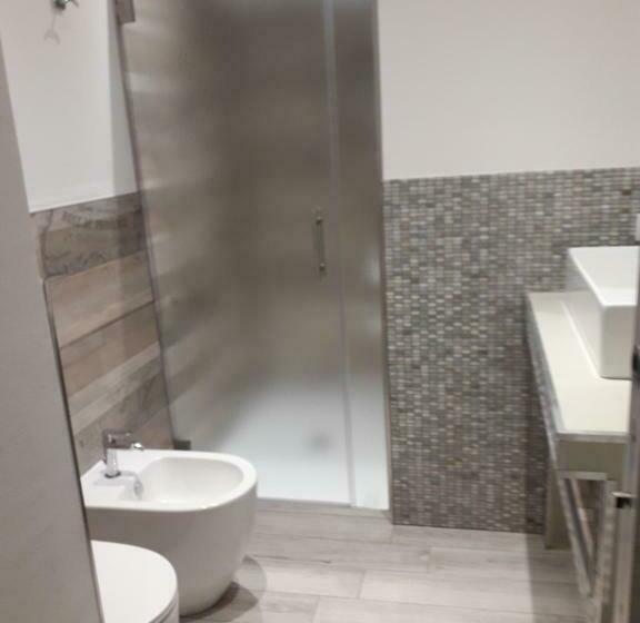اتاق لوکس, Reggiolacittàinvisibile B&b