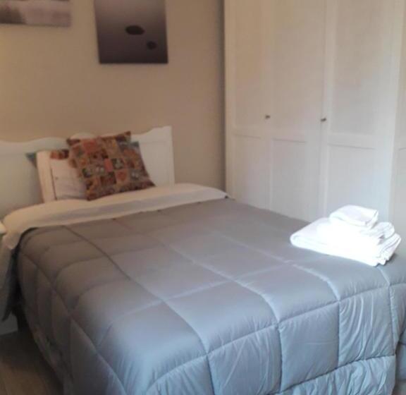اتاق لوکس یک تخته, Reggiolacittàinvisibile B&b