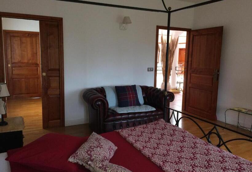 سوییت خانوادگی, La Villa Bolero