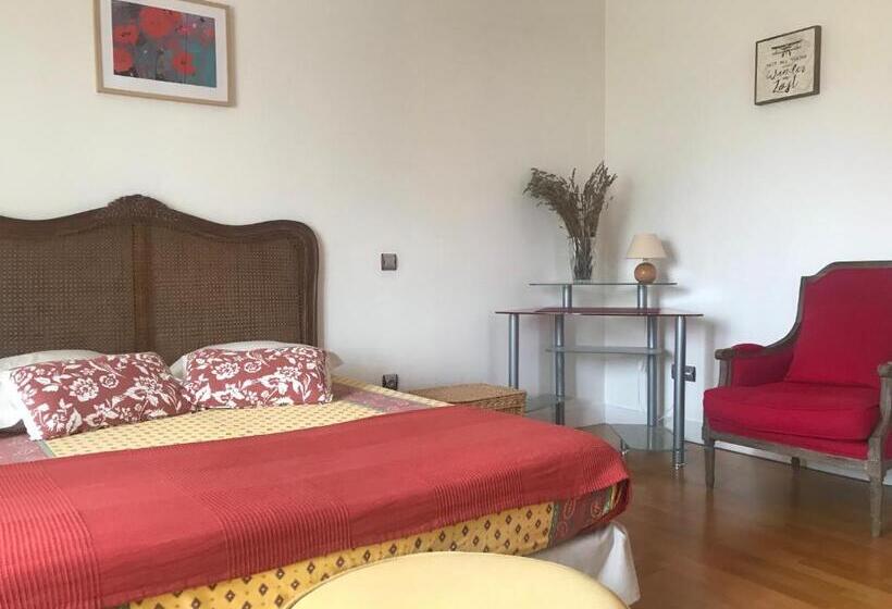 اتاق سوپریور خانوادگی, La Villa Bolero