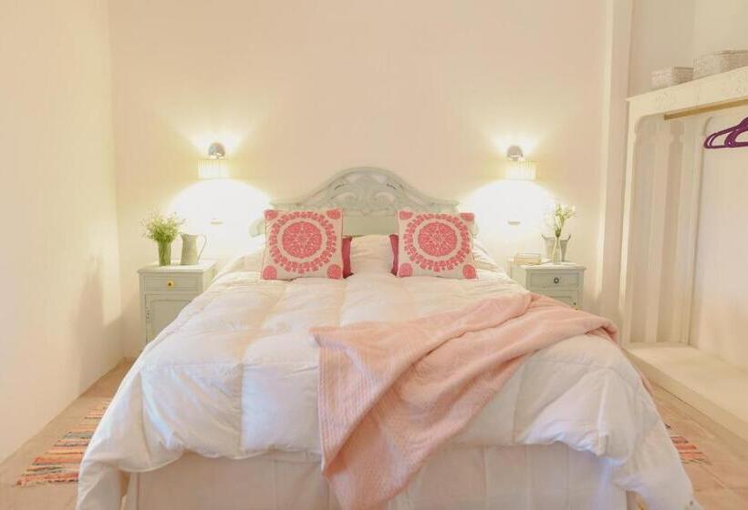 سوییت خانوادگی, Villa Trinidad Guesthouse