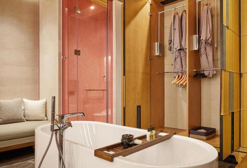اتاق استاندارد با تخت بزرگ, Capella Tufu Bay, Hainan