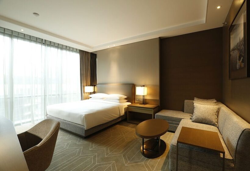 اتاق استاندارد, Hyatt Place Shanghai Hongqiao Cbd