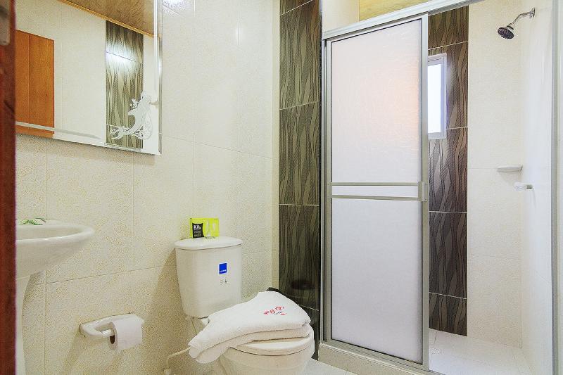 اتاق سوپریور چهار تخته, Ayenda 1508 Rubi