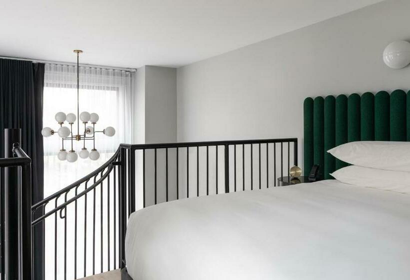 سوئیت با تخت بزرگ, Woodlark Hotel Portland