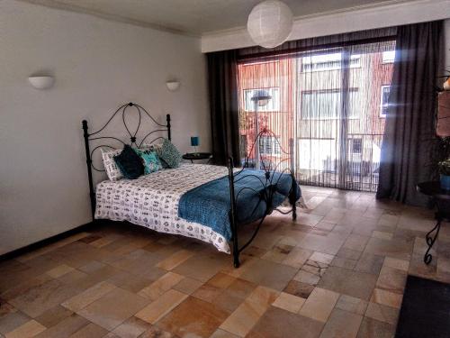 اتاق استاندارد چهار تخته, Harmony House