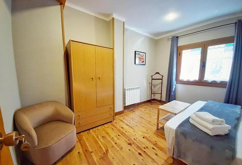 اتاق استاندارد, Hostal Fonda Prat