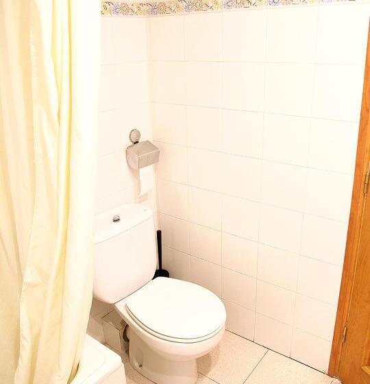 اتاق استاندارد, Hostal Fonda Prat