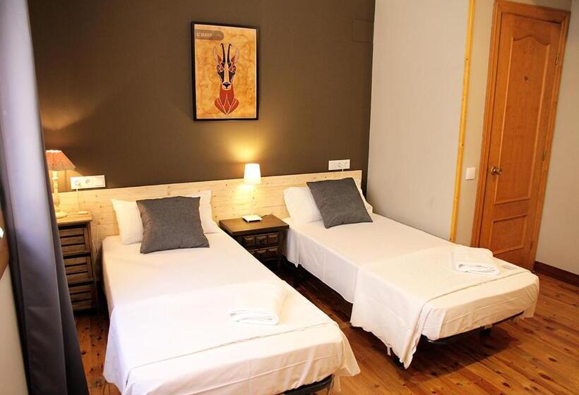 اتاق استاندارد, Hostal Fonda Prat