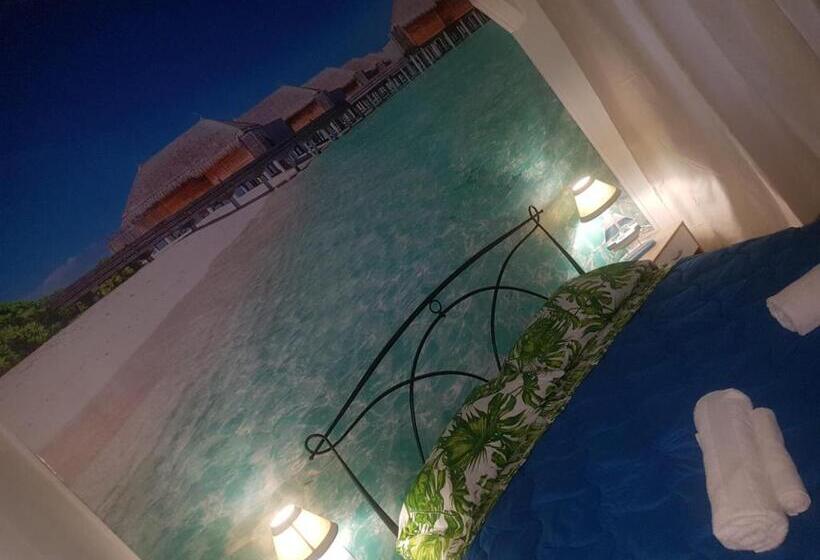 اتاق استاندارد سه نفره, Bed Rho Stazione