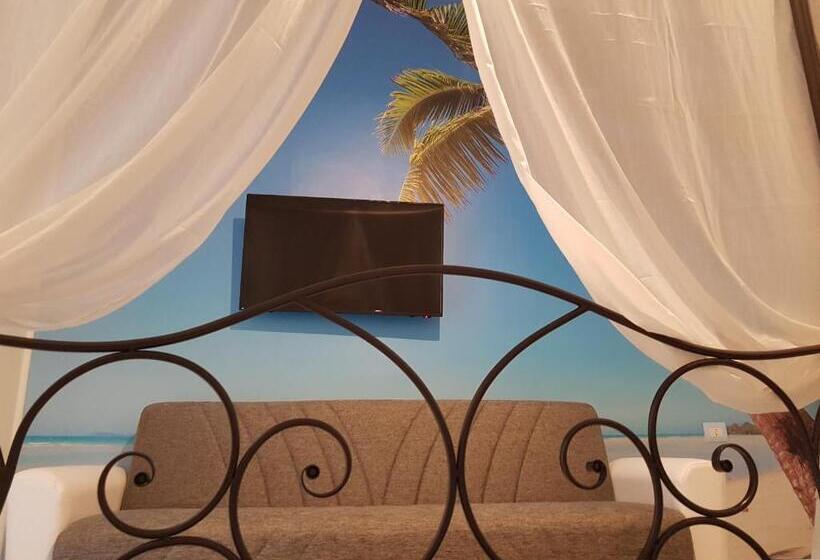 اتاق استاندارد چهار تخته, Bed Rho Stazione