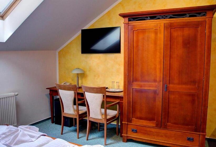 اتاق استاندارد, Birdie Pension & Wellness