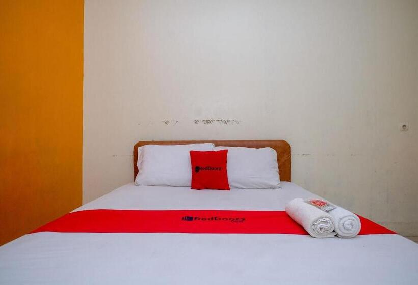 اتاق استاندارد, Reddoorz Near Jalan Wolter Monginsidi Manado