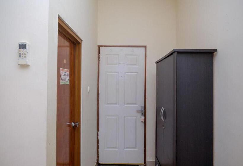اتاق استاندارد, Reddoorz Near Jalan Wolter Monginsidi Manado